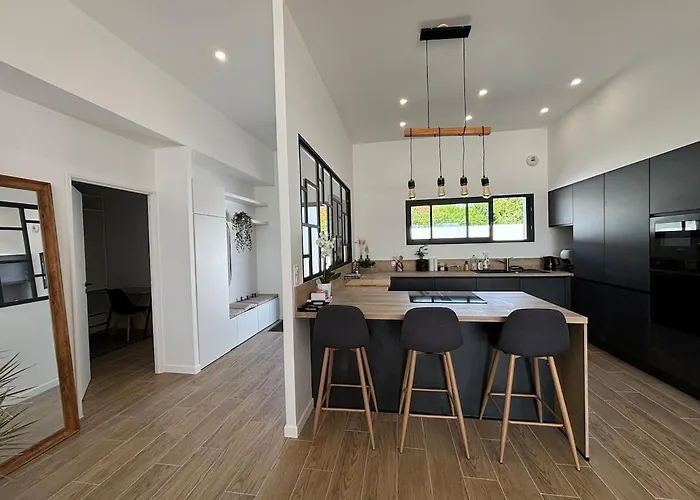 La Perle Bleue - La Rochelle Ile De Re - Piscine Chauffee *